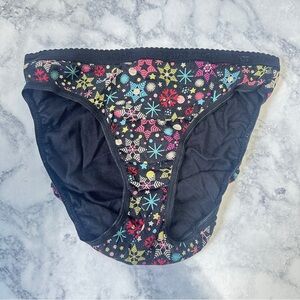 NWT VTG Victoria’s Secret Y2K black snowflake glitter bikini panty S